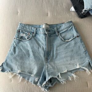 The Cutoff Short High Rise